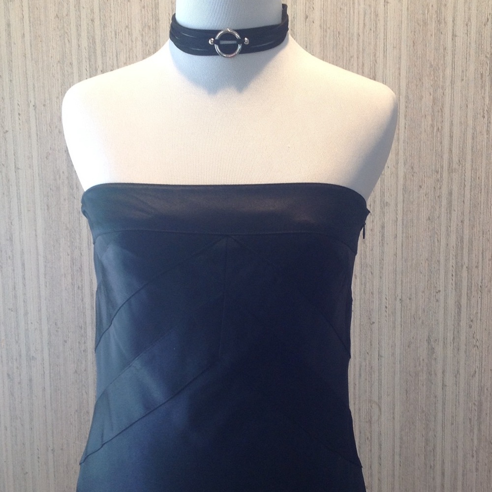 STRAPLESS 100% SILK EVENING DRESS